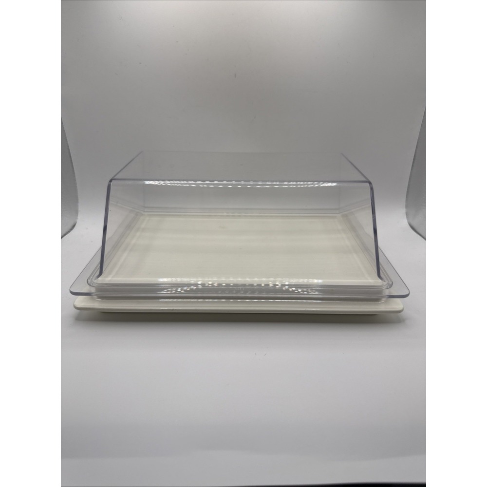 Tupperware Cheese Keeper Storage Container #1634 and Clear Lid #1635 GUC